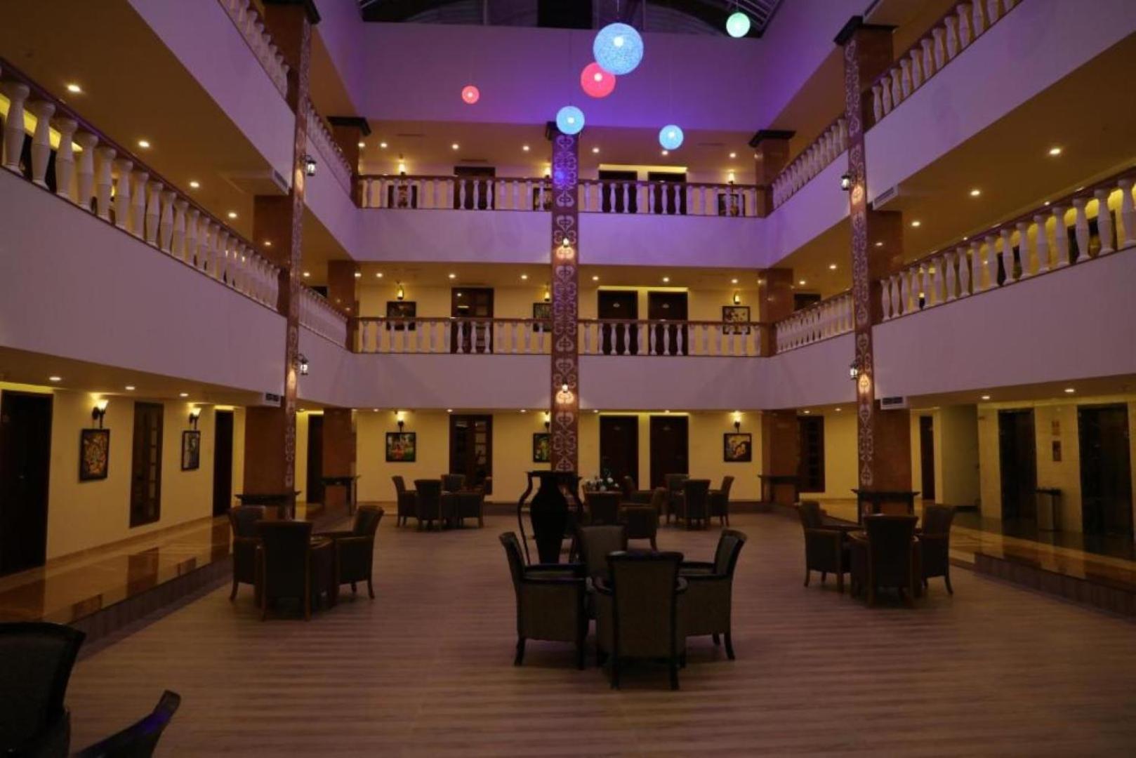 Hotel Roma Kristo Dwārka Extérieur photo
