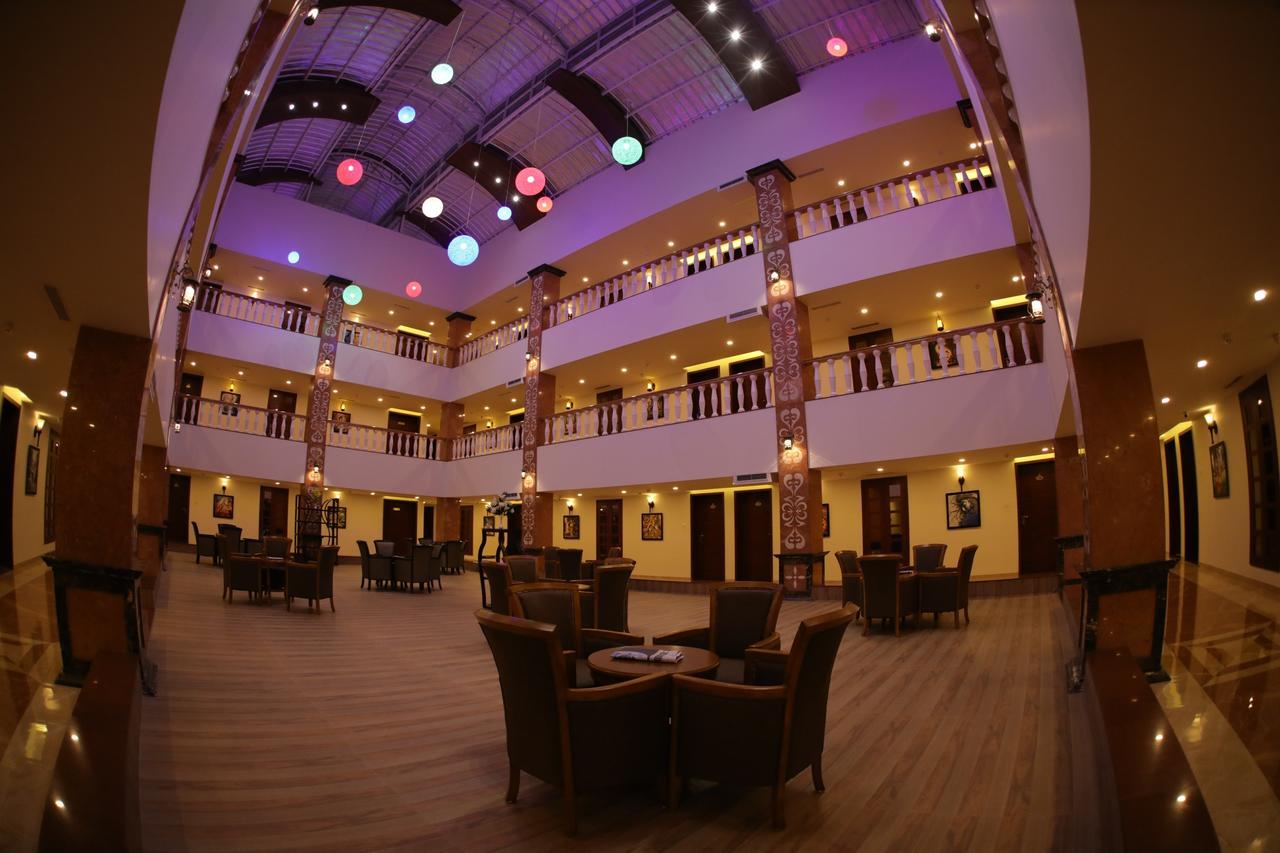 Hotel Roma Kristo Dwārka Extérieur photo